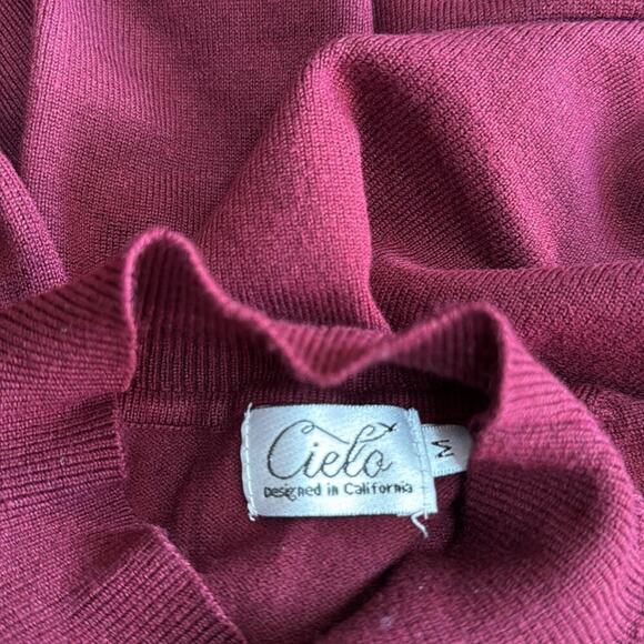 Cielo Burgundy Mock Turtleneck Size M - Picture 3 of 5